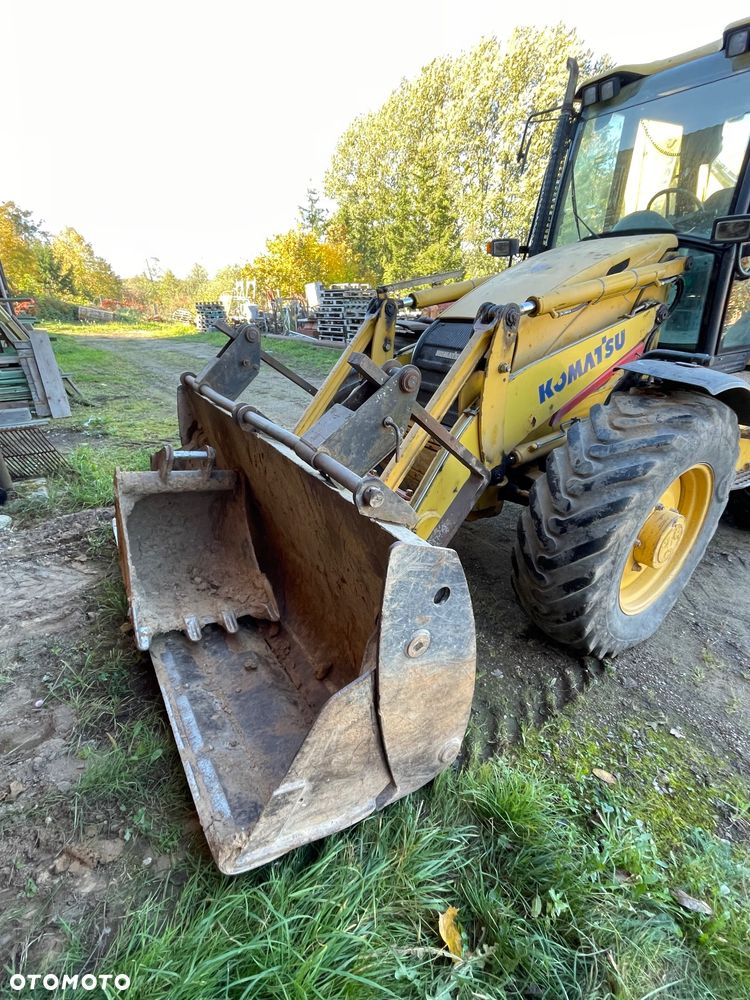 Komatsu WB97s - 2