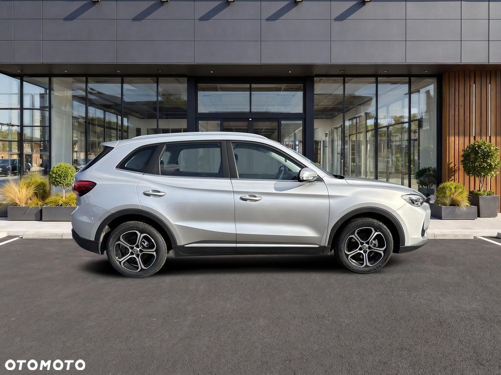 MG ZS 1.5 HEV+ Excite - 4