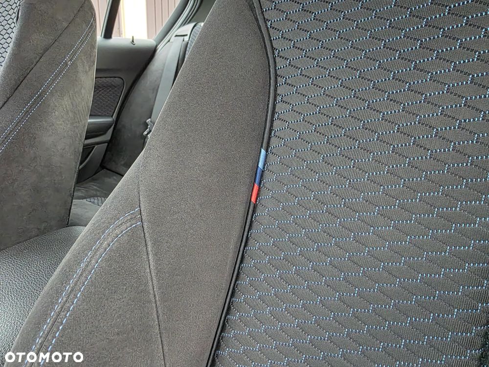 BMW Seria 1 120d Sport-Aut Sport Line - 24