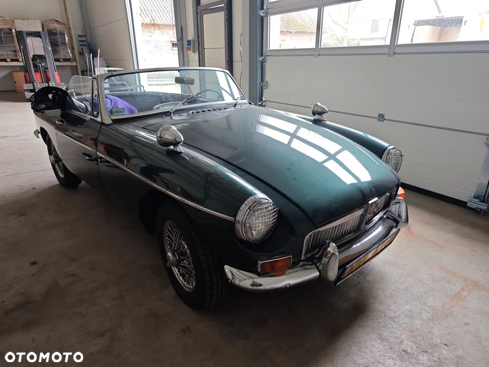 MG MGB - 2