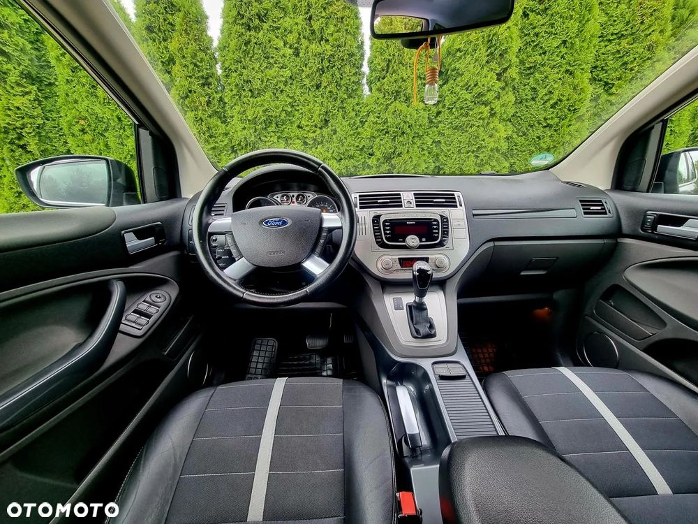 Ford Kuga 2.0 TDCi 4WD Trend - 35