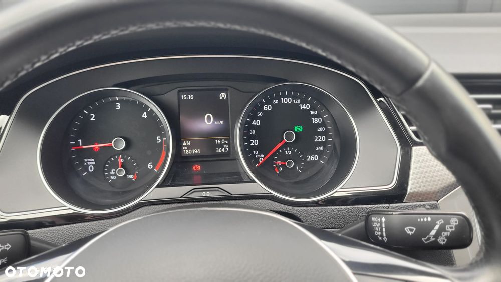 Volkswagen Passat Alltrack 2.0 TDI SCR 4Motion DSG (BMT) - 29