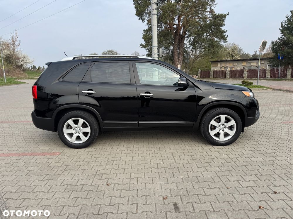 Kia Sorento 2.4 CVVT Attract - 11