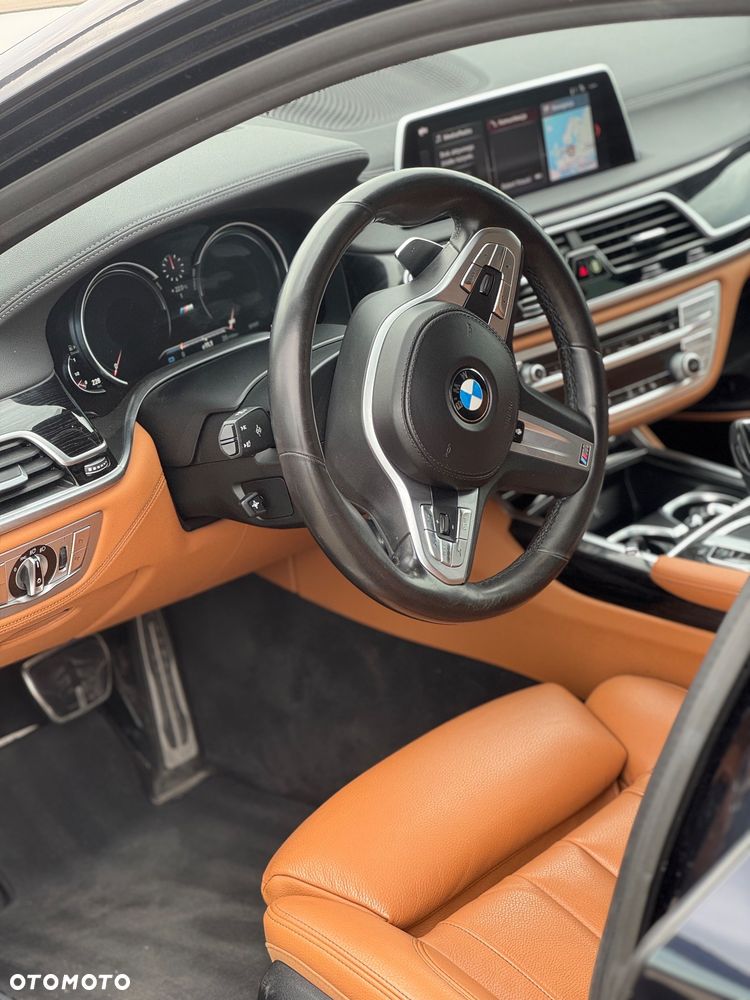 BMW Seria 7 730d xDrive sport - 18