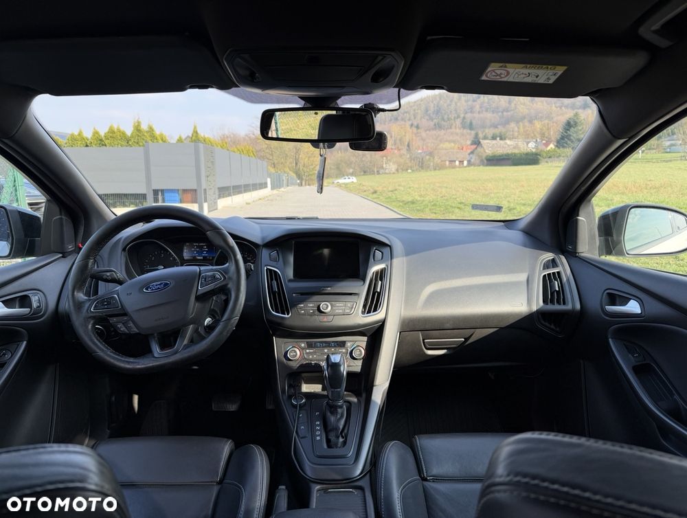 Ford Focus 1.5 TDCi ST-Line PowerShift - 13