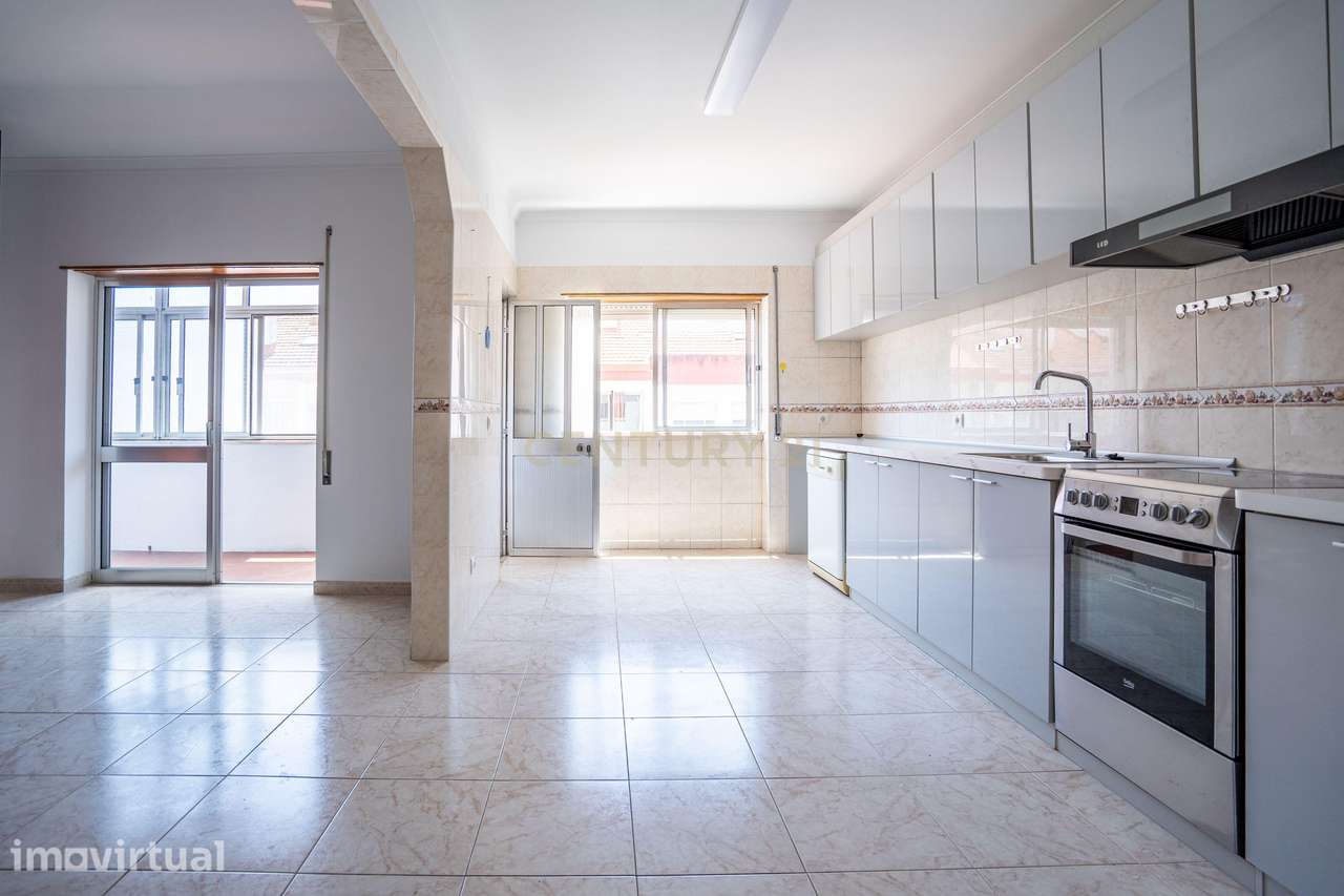 Apartamento T3 no Montijo com 154m² e vista para o Parque Municipal - Grande imagem: 4/35