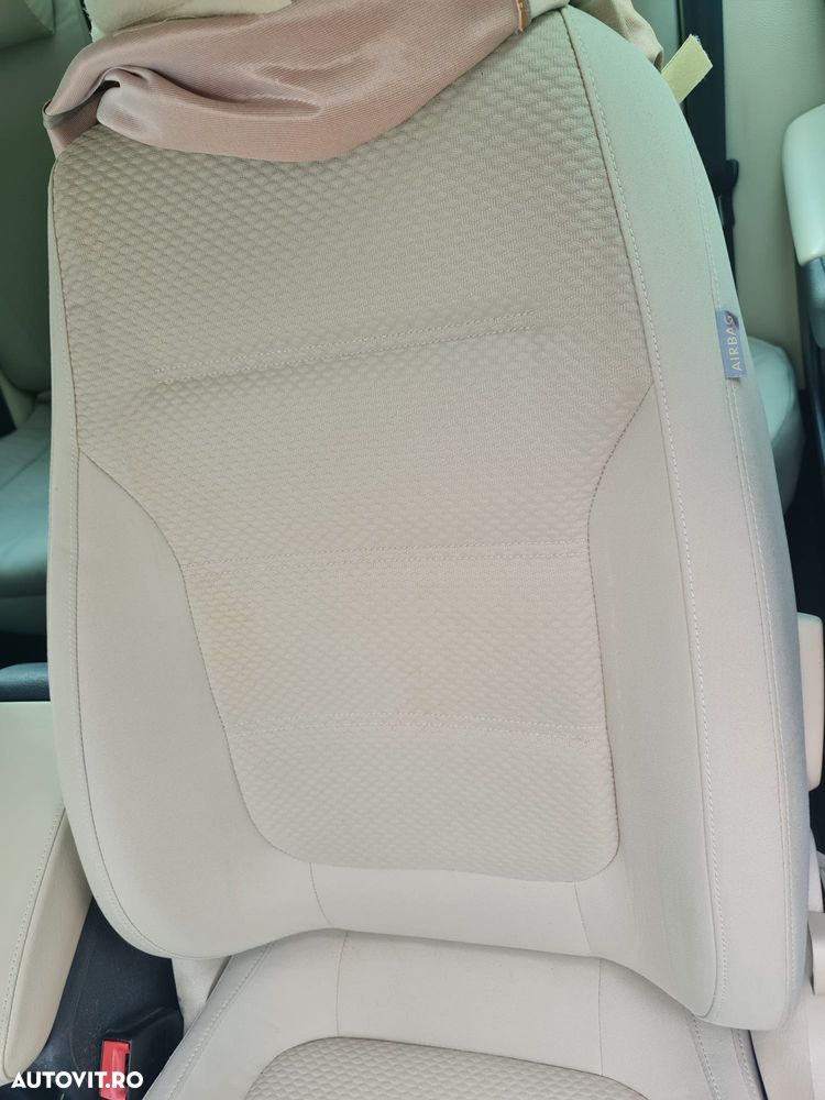 Volkswagen Jetta - 9