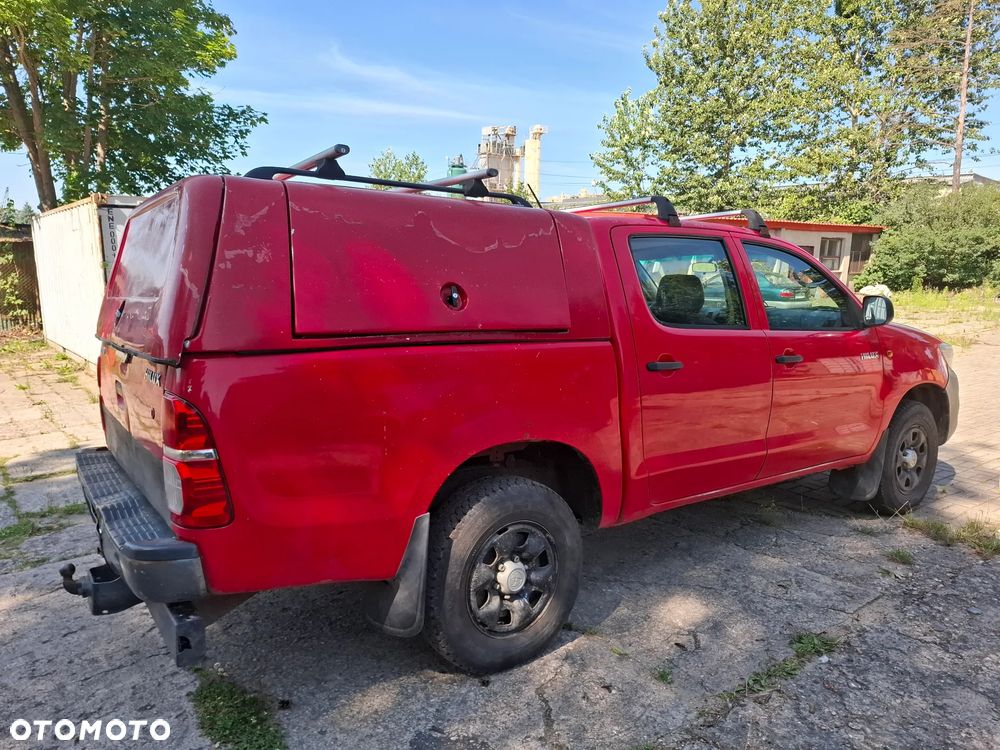Toyota Hilux 2.5 D-4D Active - 6
