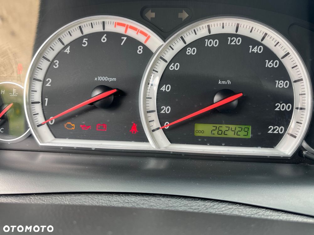 Chevrolet Captiva 2.4 LS 5os - 8