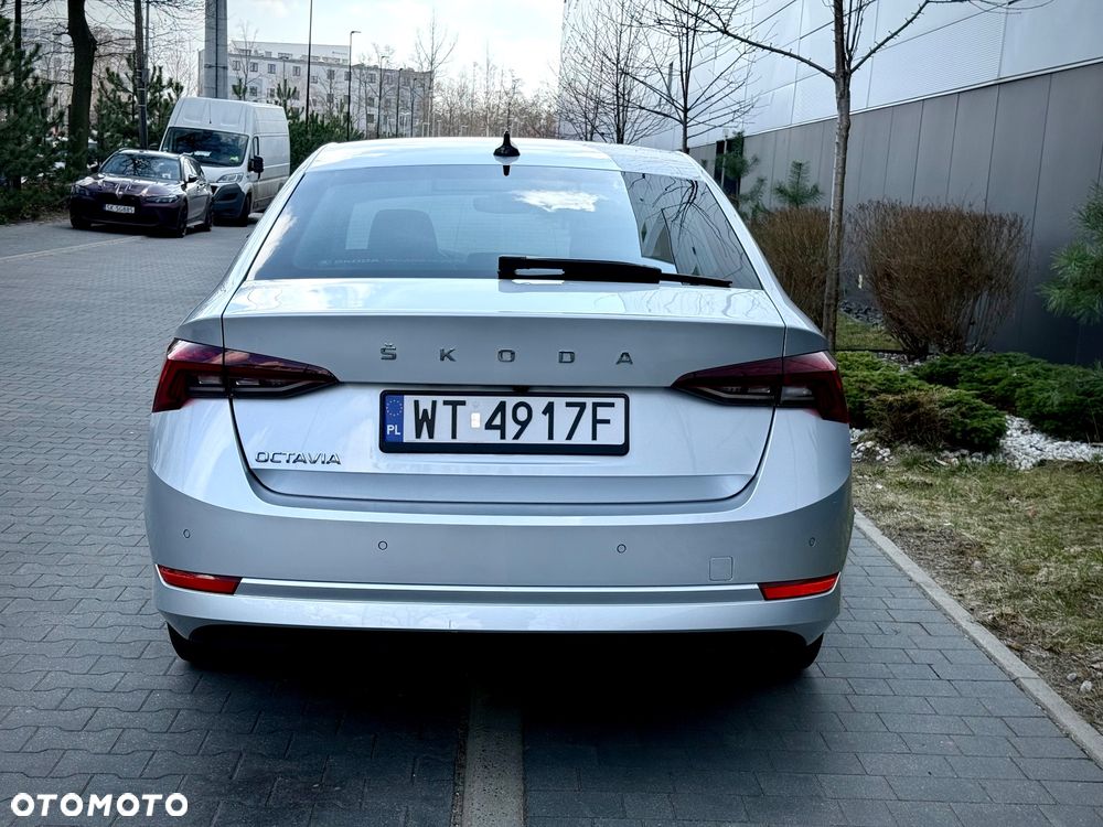 Skoda Octavia 1.5 TSI ACT Ambition - 10