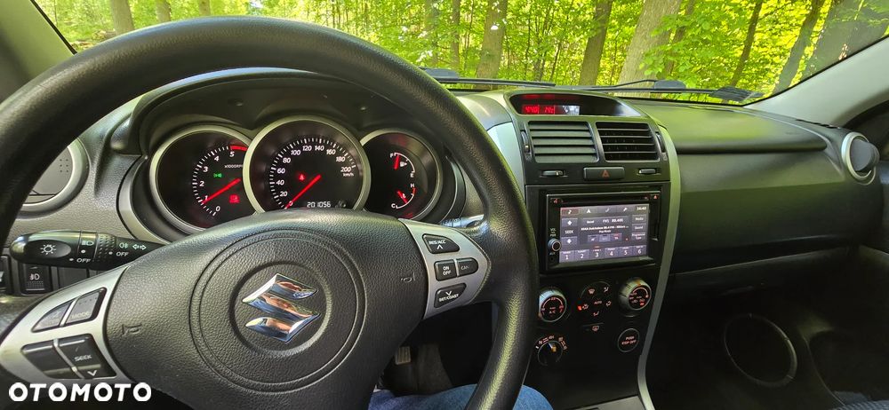 Suzuki Grand Vitara 1.9 DDiS - 20