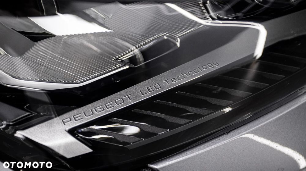 Peugeot 308 1.2 PureTech Allure S&S EAT8 - 10