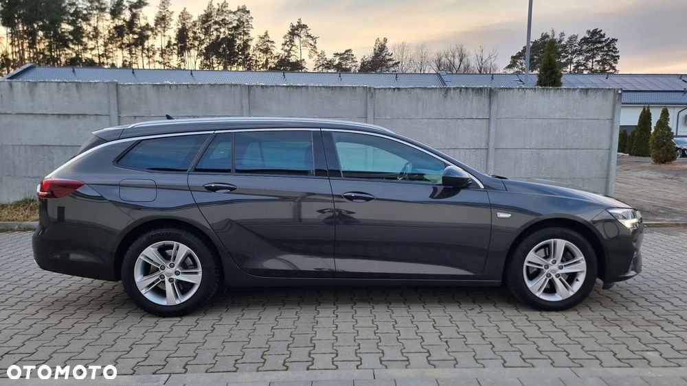 Opel Insignia 2.0 T Elegance S&S - 17