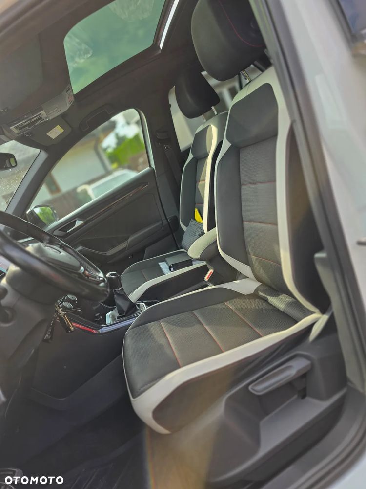 Volkswagen T-Roc 2.0 TDI SCR DPF Premium - 10