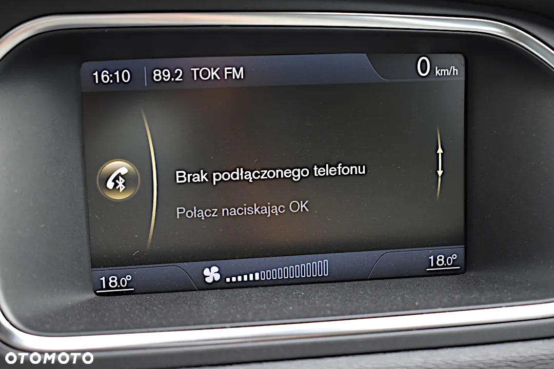 Volvo V40 D2 Momentum - 25