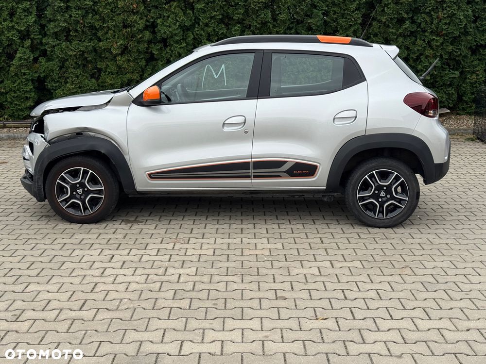 Dacia Spring - 4