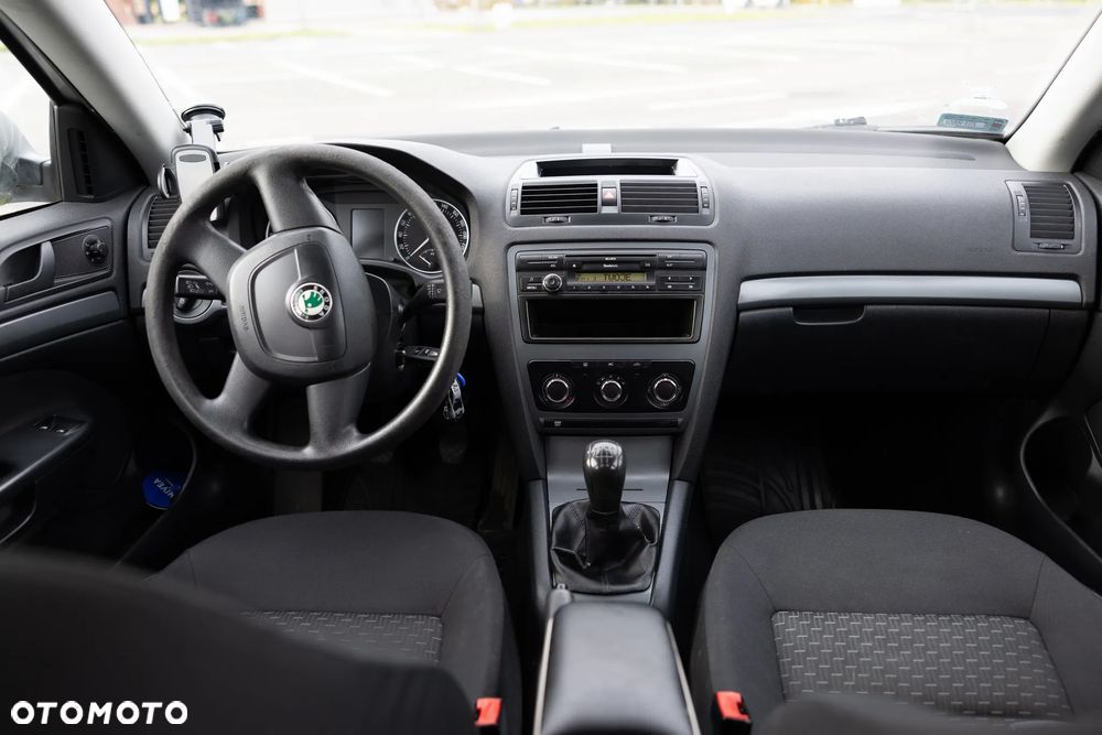 Skoda Octavia 1.6 TDI Classic - 6