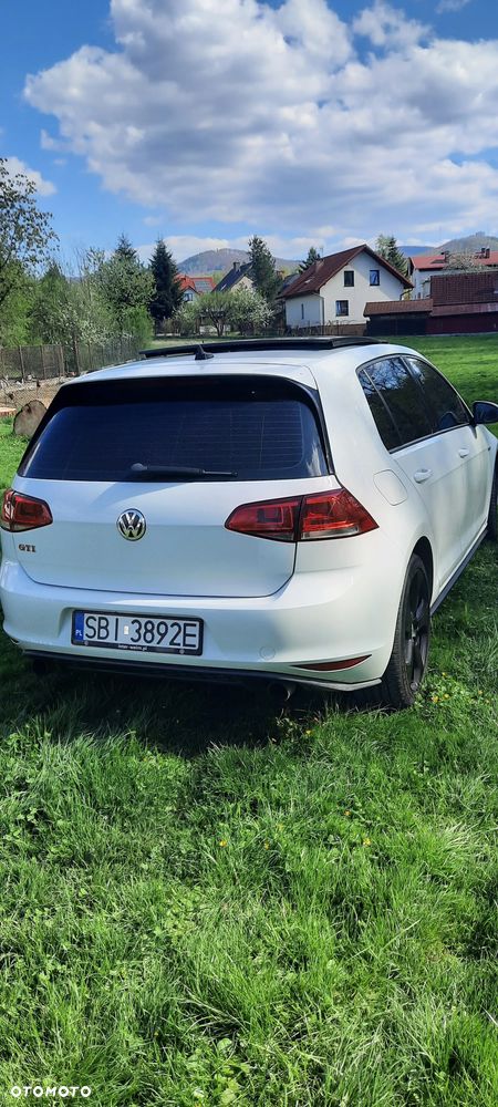 Volkswagen Golf 2.0 TSI BMT GTI Performance DSG - 2