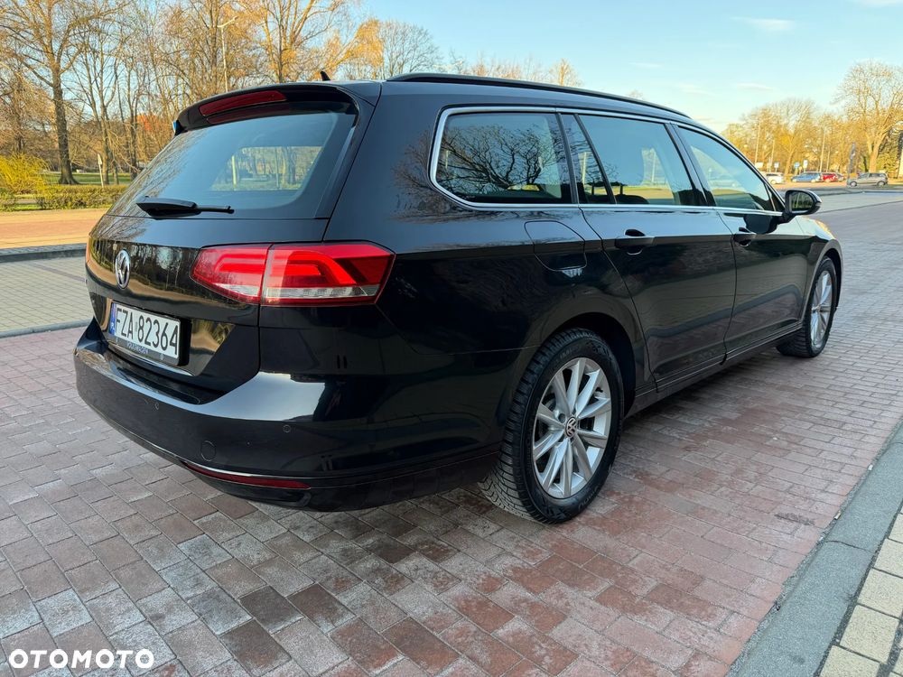 Volkswagen Passat 2.0 TDI (BlueMotion Technology) Highline - 6