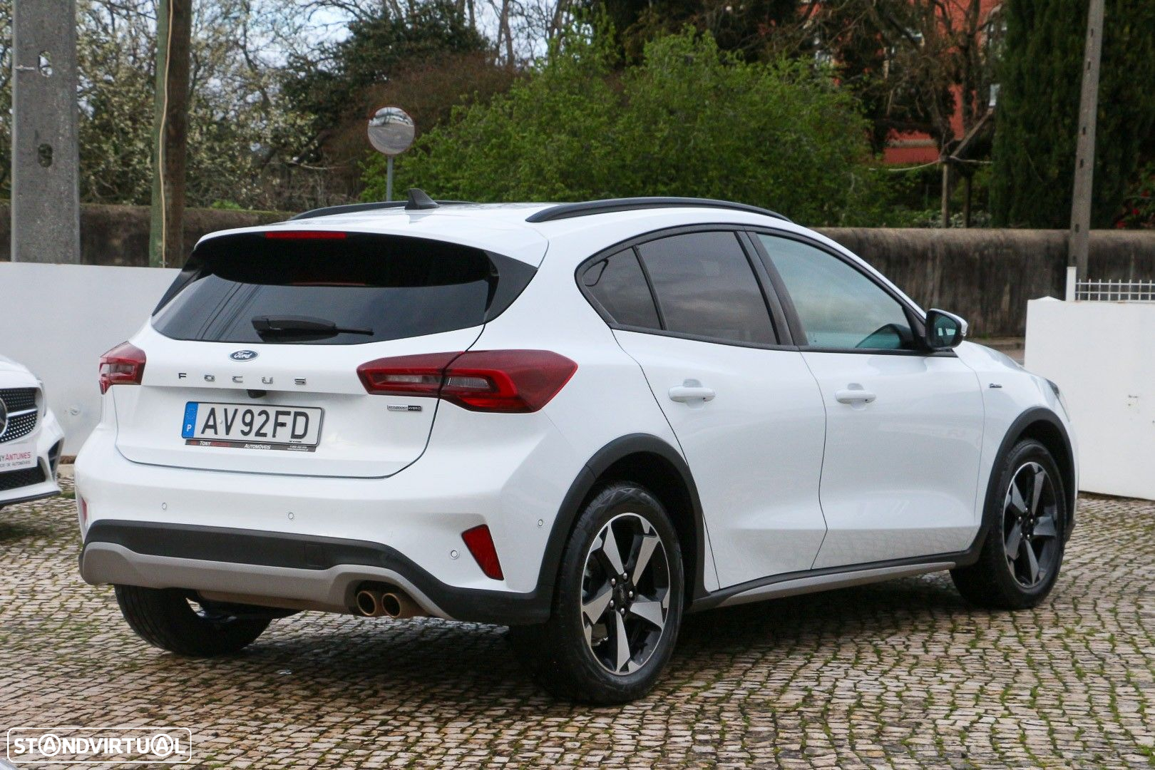 Ford Focus 1.0 EcoBoost MHEV Active - 3