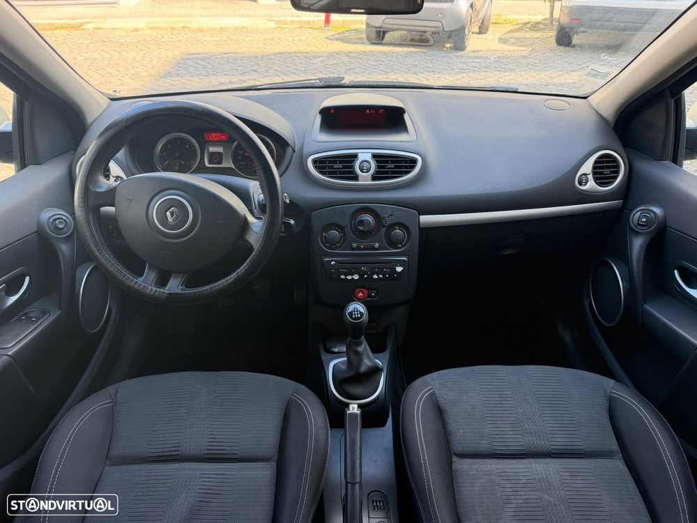 Renault Clio 1.5 dCi Confort - 13