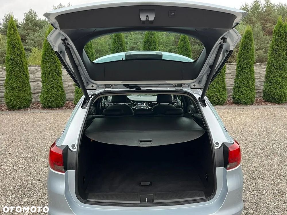 Opel Astra 1.6 BiTurbo D (CDTI) Start/Stop Innovation - 8