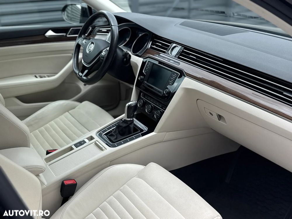 Volkswagen Passat 1.4 TSI ACT DSG R Executive - 15