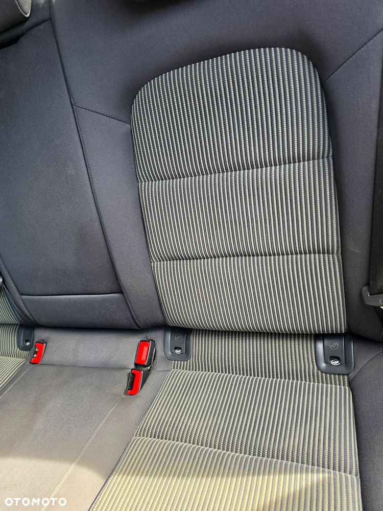 Audi A4 Limousine 2.0 TDI Quattro - 11