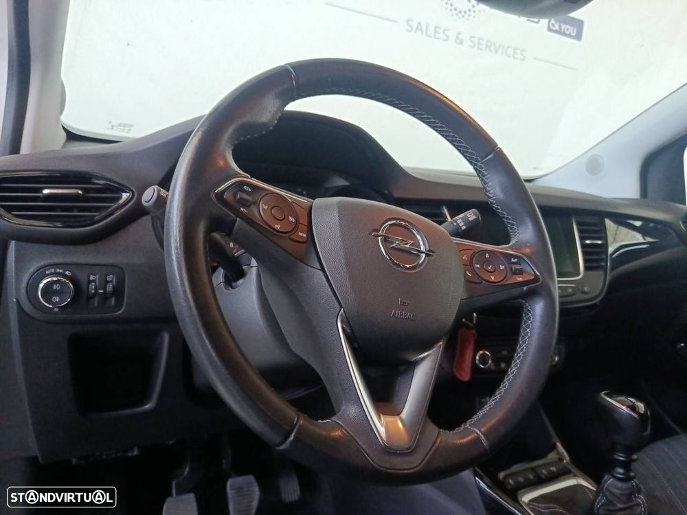 Opel Crossland X 1.2 T Innovation - 12