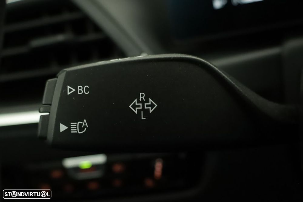 BMW 320 d Touring Auto - 17