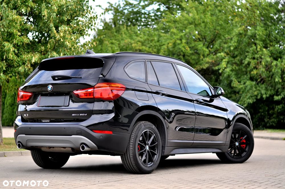 BMW X1 sDrive20d Sport Line - 3