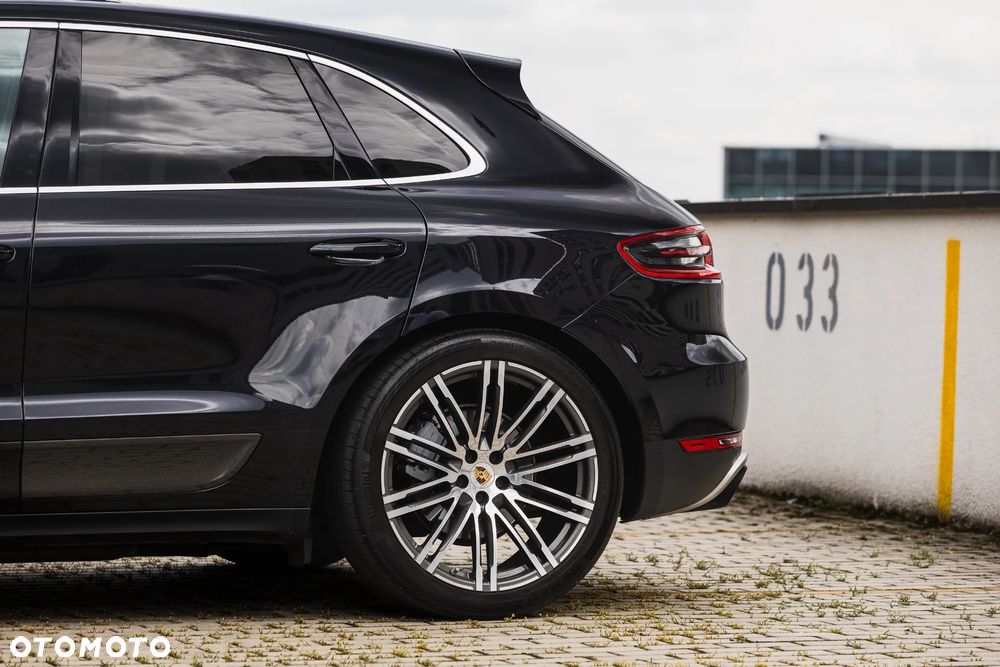 Porsche Macan - 17