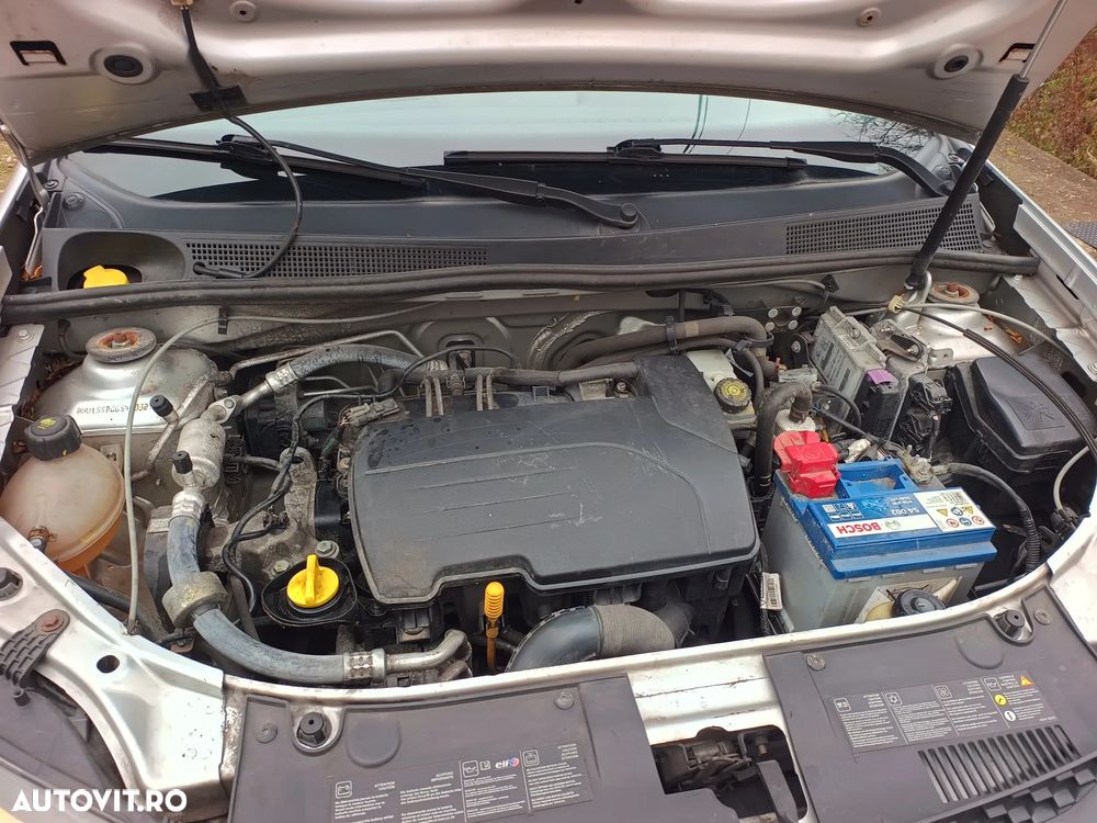 Dacia Sandero 1.2 16V - 8