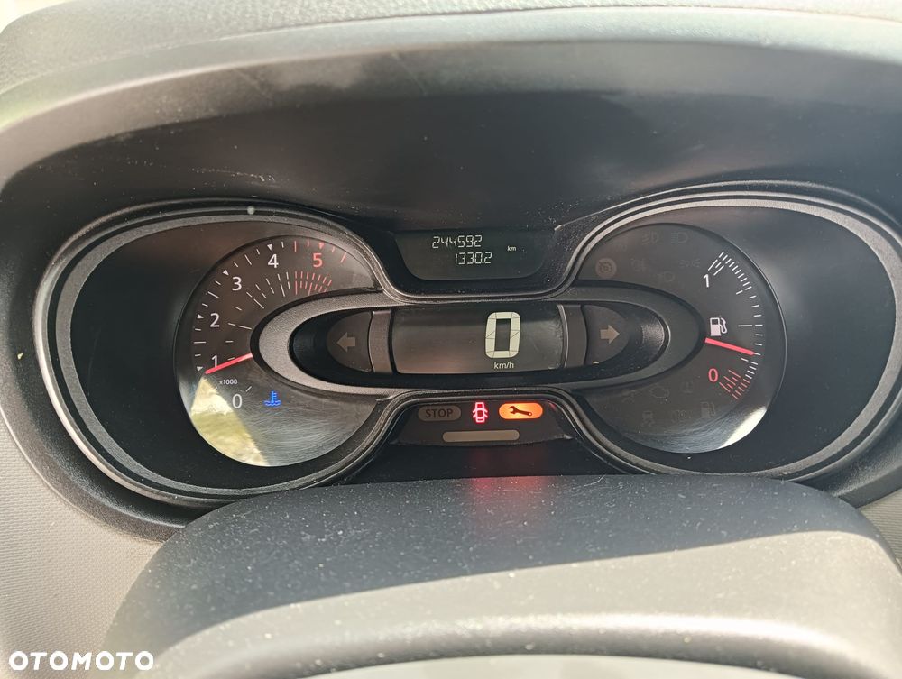 Renault TRAFIC PLATFORMA DO ZABUDOWY NR 921 - 12