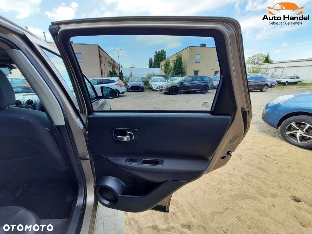 Nissan Qashqai 2.0 CVT tekna - 36
