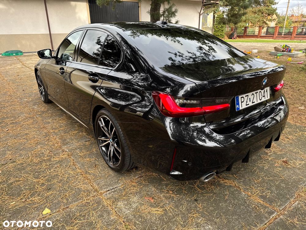 BMW Seria 3 320d xDrive M Sport Sport - 12