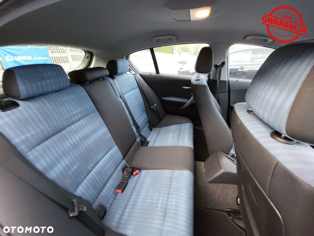 BMW Seria 1 116i - 28