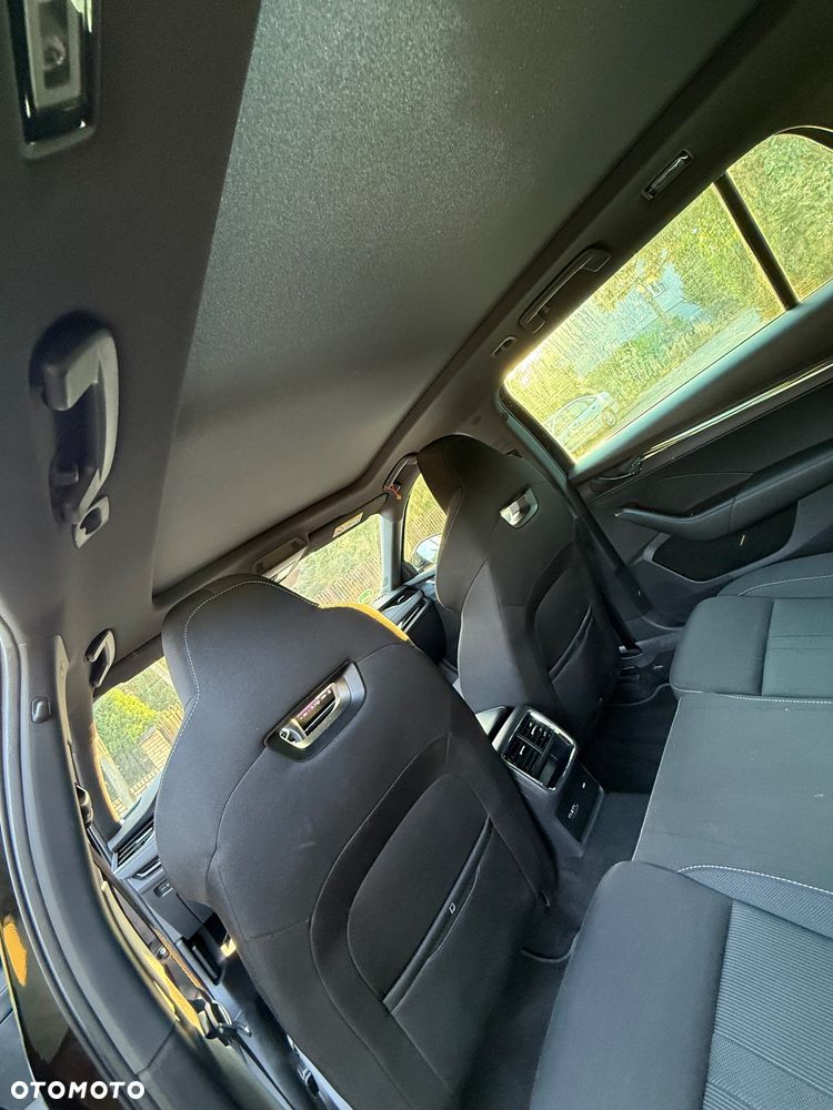 Skoda Octavia 2.0 TDI Sportline DSG - 9