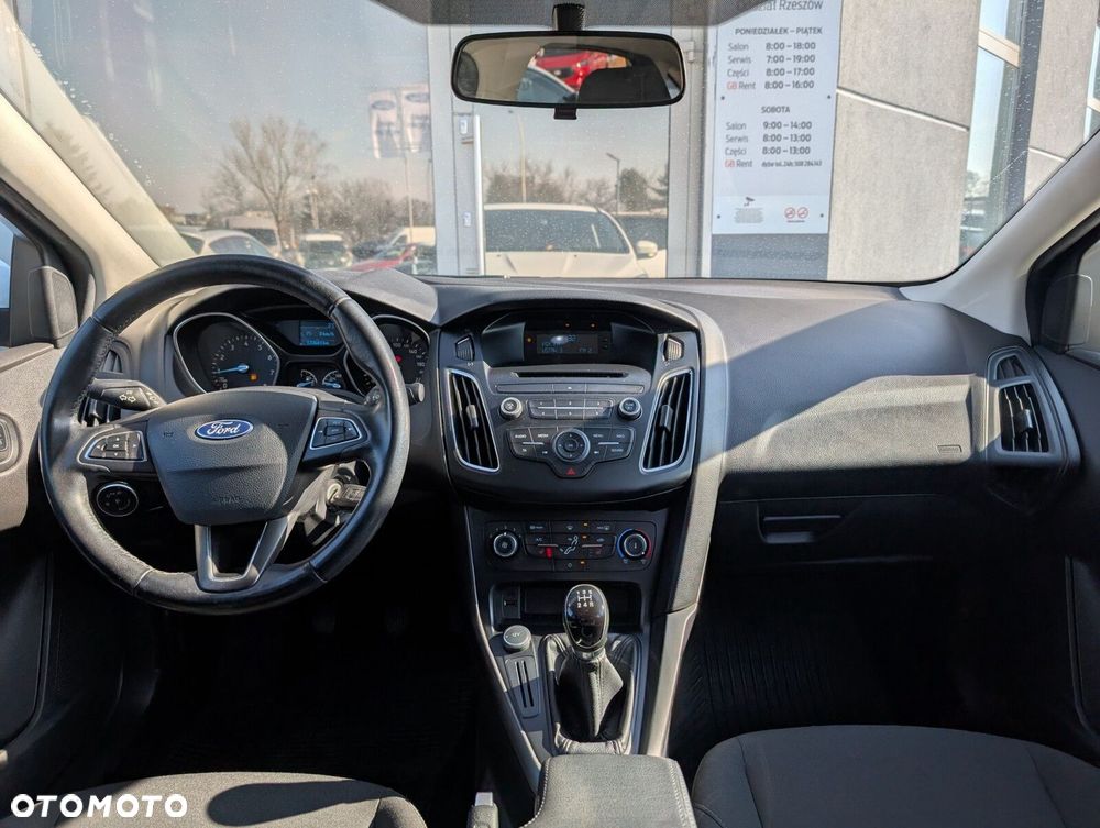 Ford Focus 1.6 Trend - 12