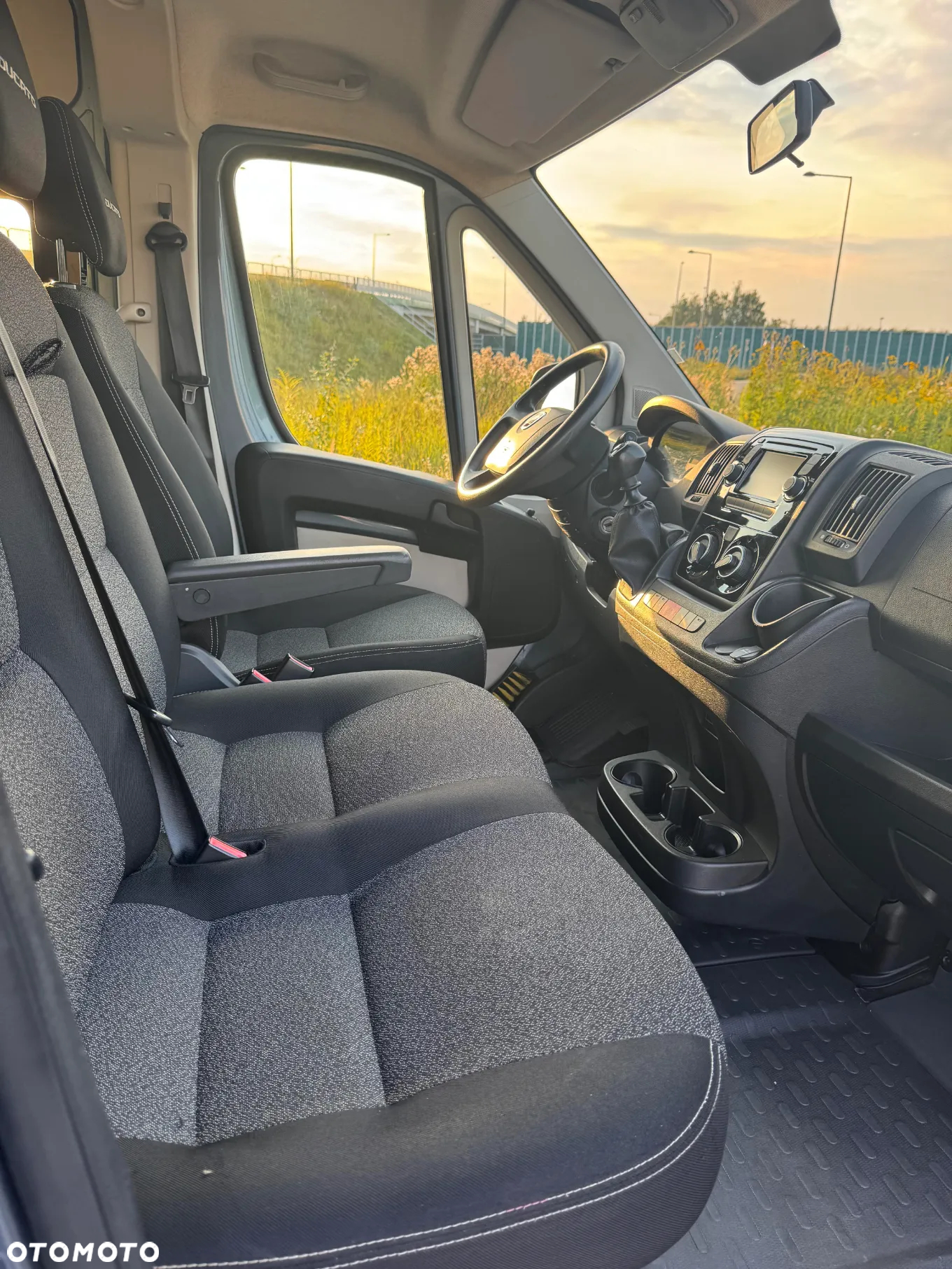 Fiat Ducato L2H2 S&S Panorama - 12