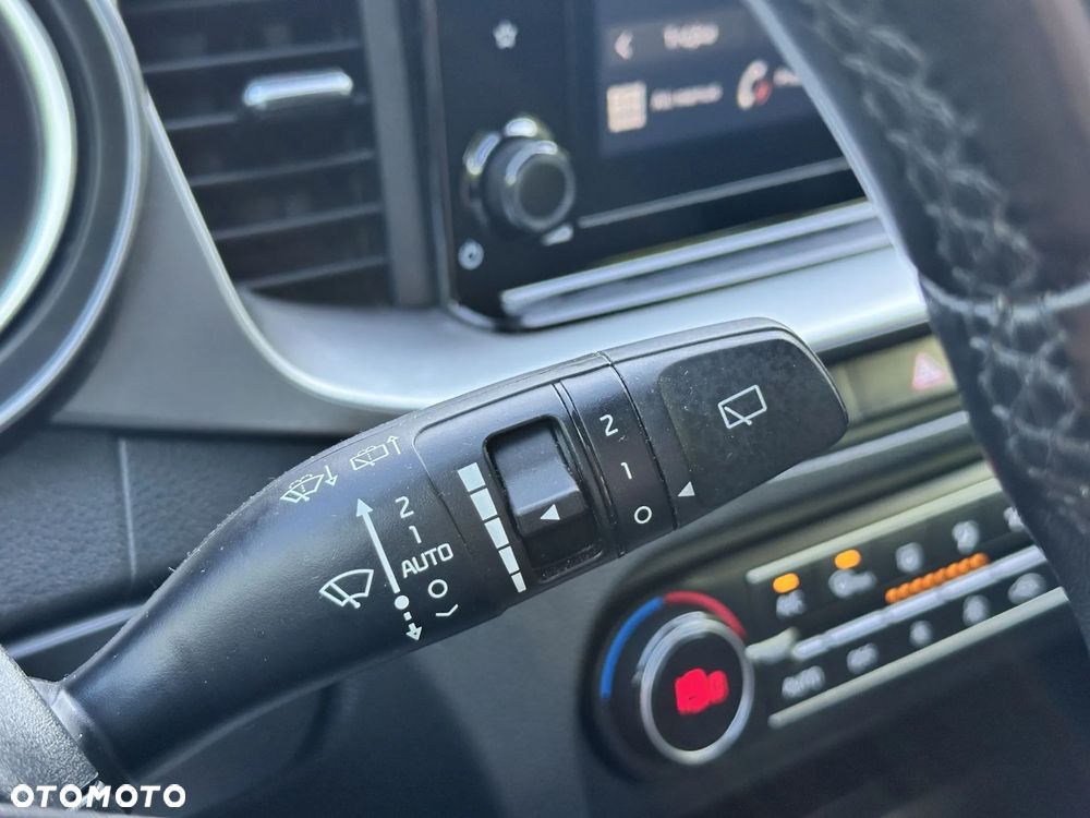 Kia Ceed 1.0 T-GDI M - 26
