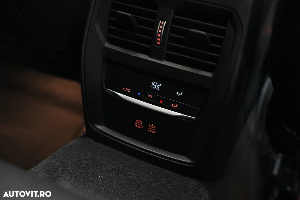 BMW Seria 3 320e Aut. Luxury Line - 14