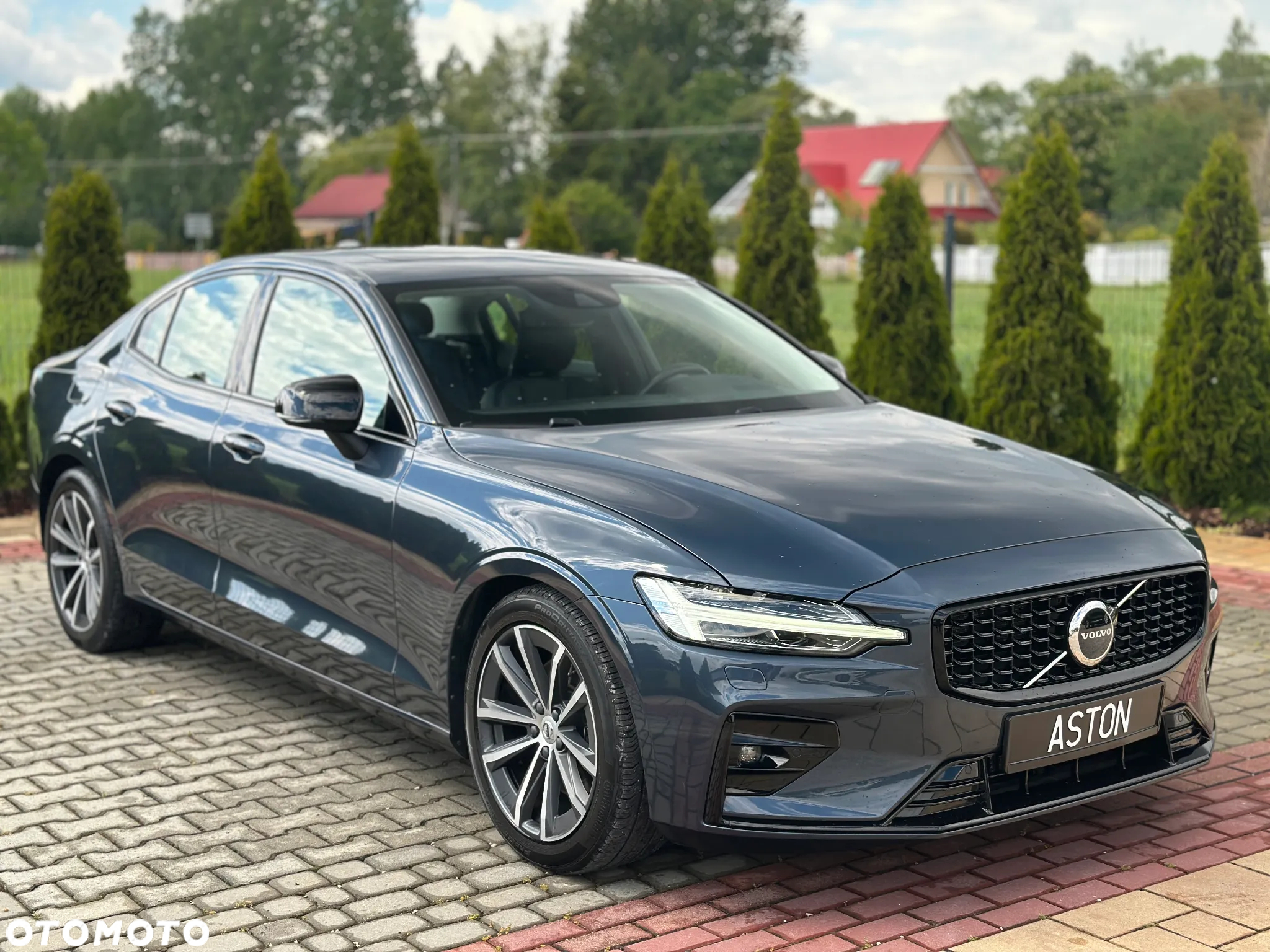 Volvo S60 B5 B AWD Plus Dark - 6