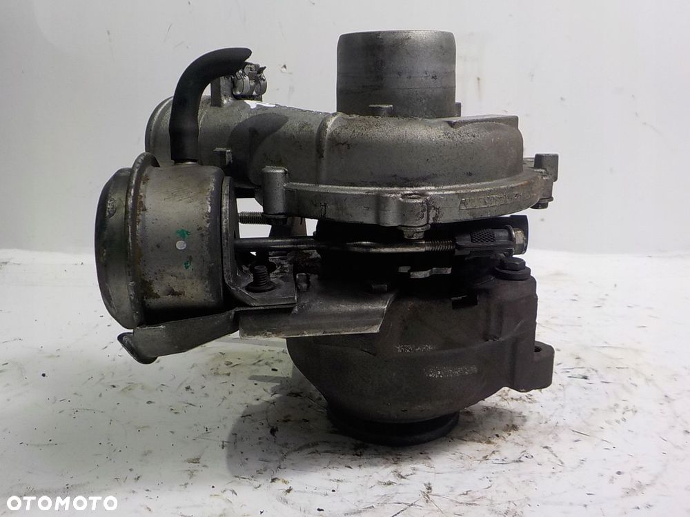 RENAULT SCENIC II TURBOSPRĘŻARKA TURBINA H8200398585 - 7
