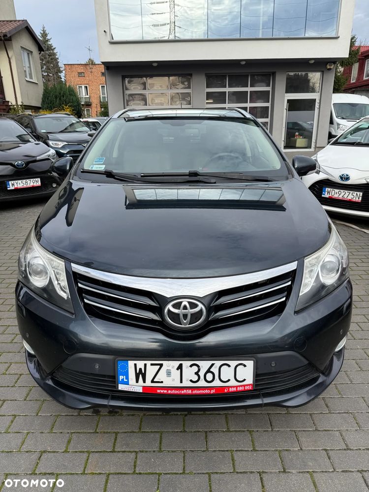 Toyota Avensis 2.0 Prestige MS - 19