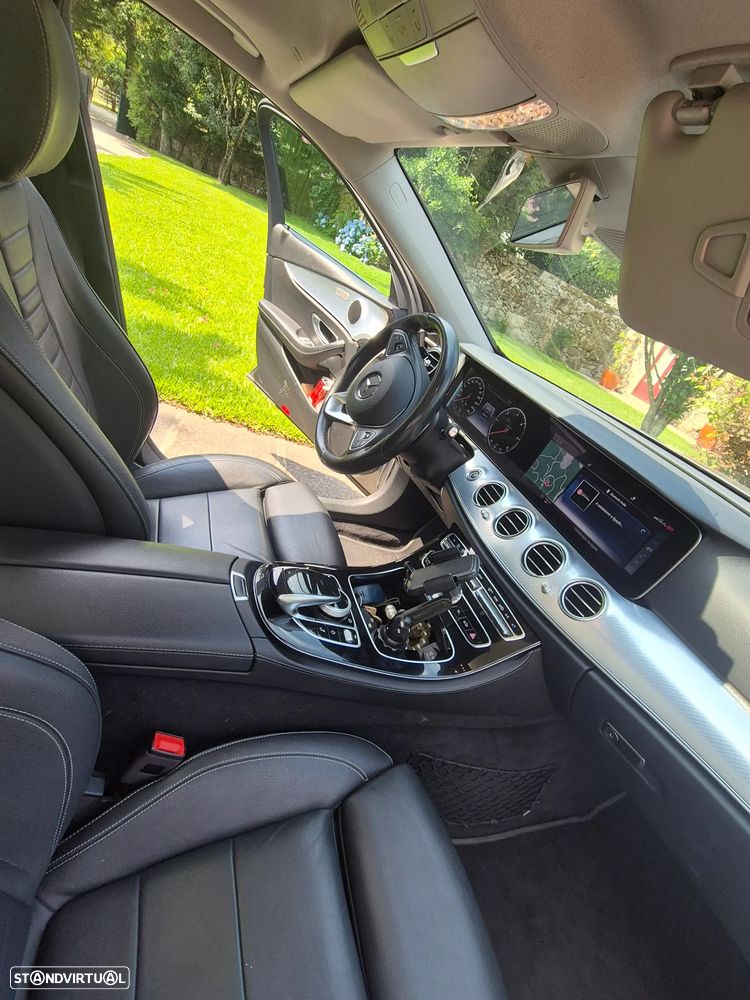 Mercedes-Benz E 220 d 4Matic 9G-TRONIC AMG Line - 7