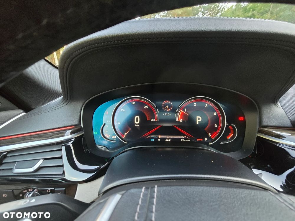 BMW Seria 5 520d xDrive Luxury Line - 39