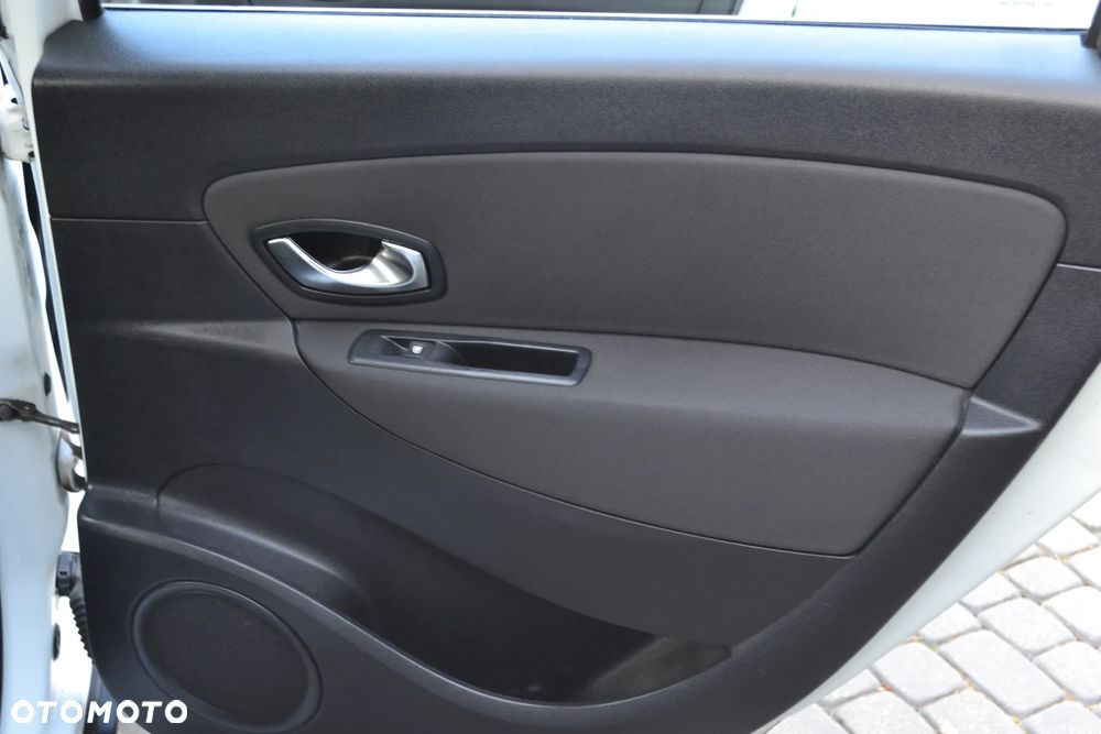 Renault Scenic Energy TCe 115 S&S Xmod Bose Edition - 30