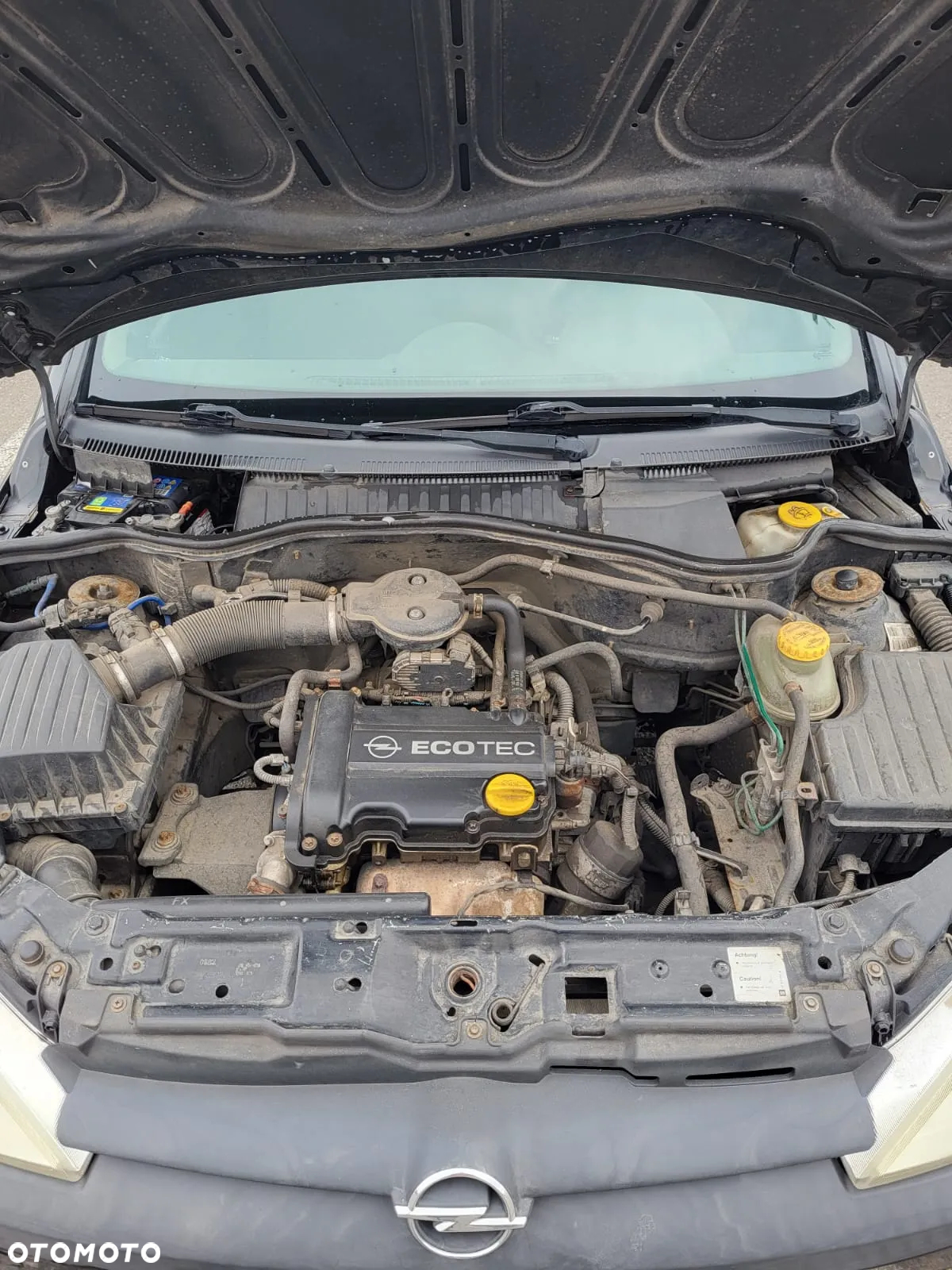 Opel Corsa 1.0 12V Base / Start - 11