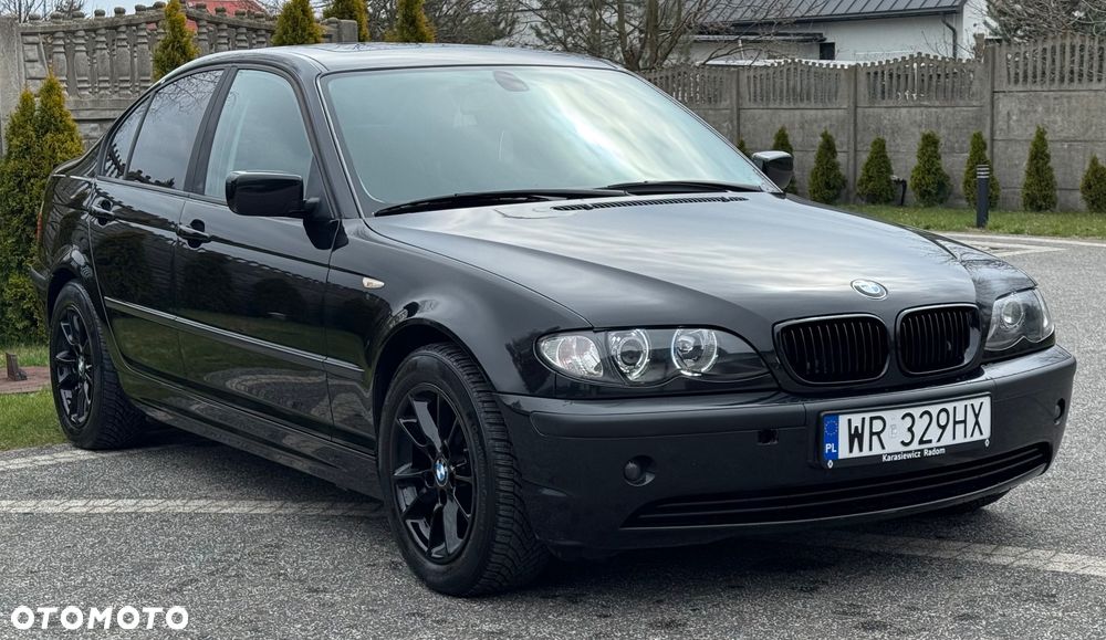 BMW Seria 3 318i - 5